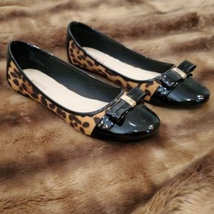 Women's leopard flats
